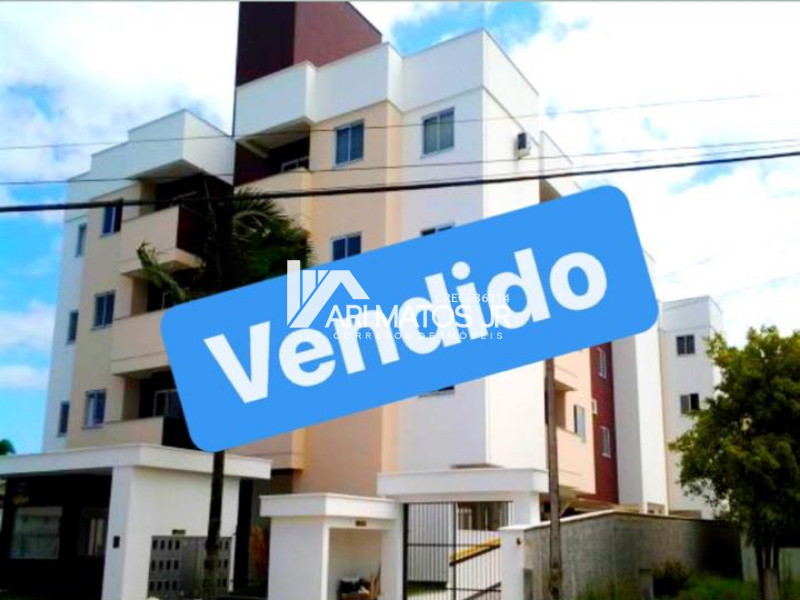 Apartamento na Coloninha