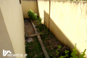 Casa SEMI-MOBILIADA com 02 dormitórios e Edicula 