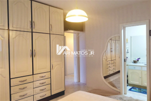 Casa LINDA com 04 dormitórios á venda no bairro Coloninha